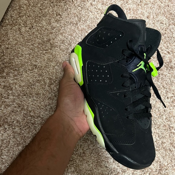 Jordan 6s size 7 $310
